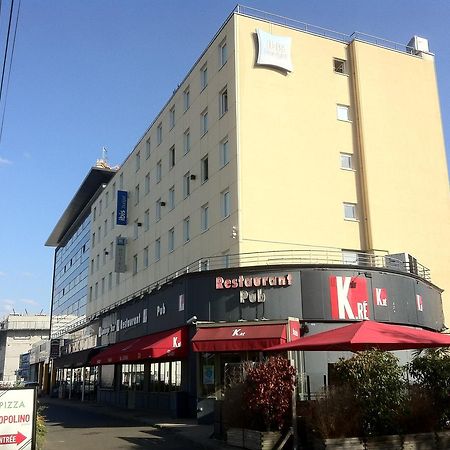 Ibis Budget Безон Екстер'єр фото