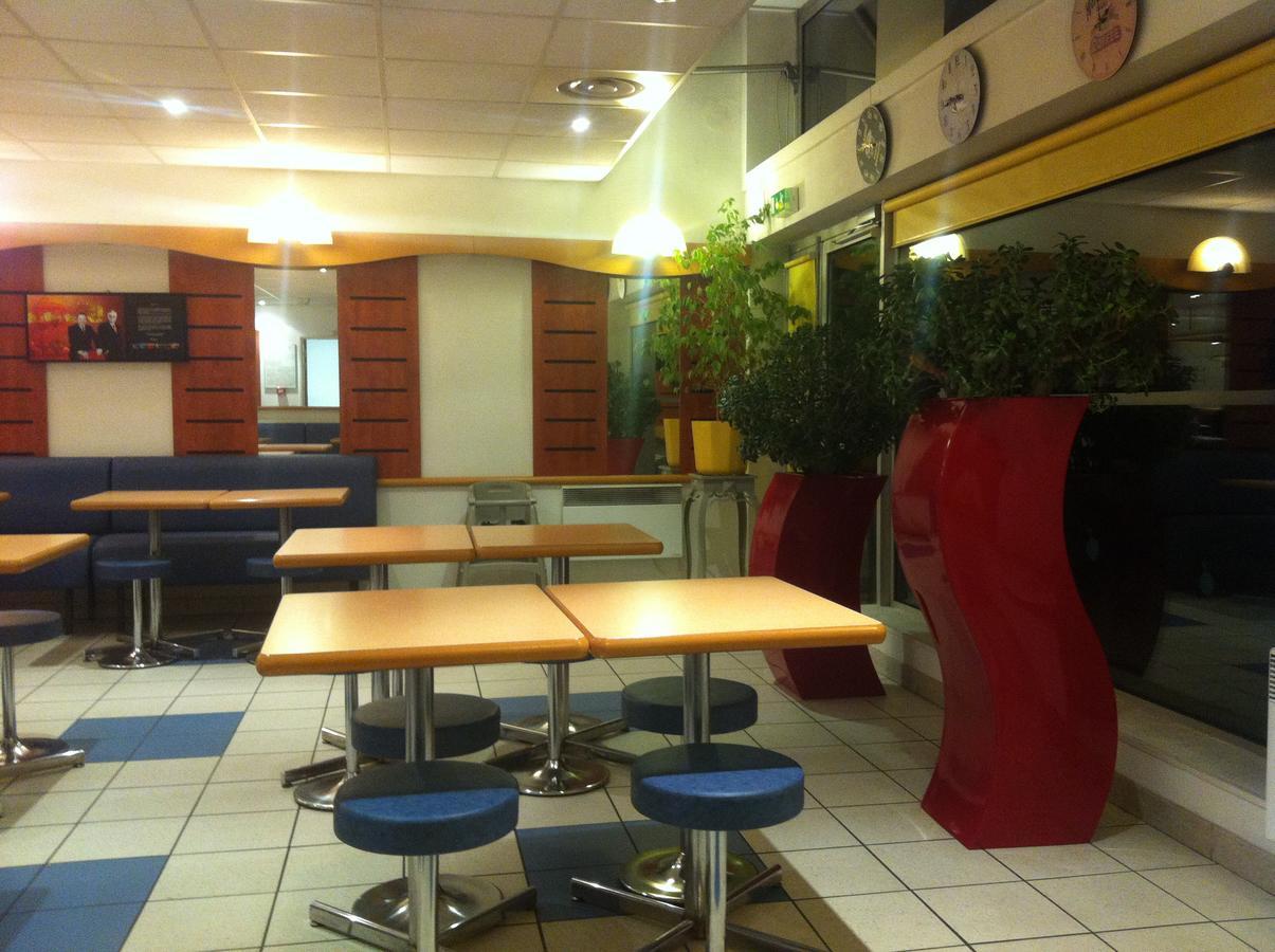 Ibis Budget Безон Екстер'єр фото