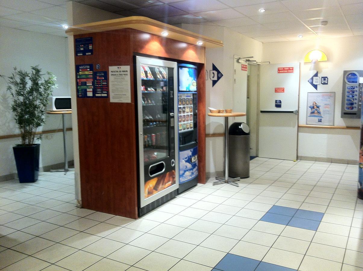 Ibis Budget Безон Екстер'єр фото