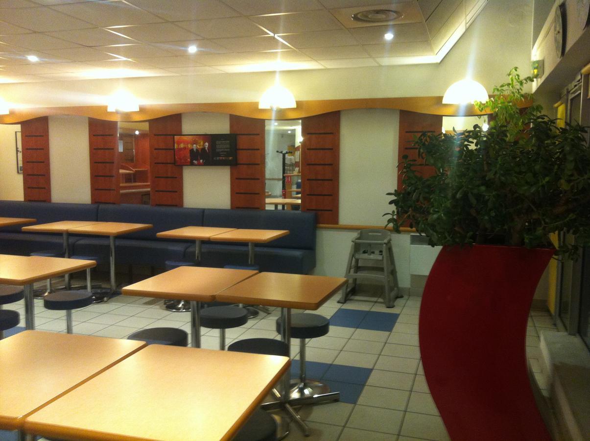 Ibis Budget Безон Екстер'єр фото