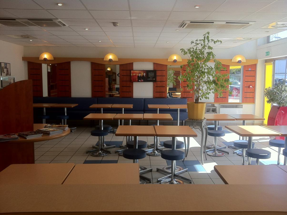 Ibis Budget Безон Екстер'єр фото
