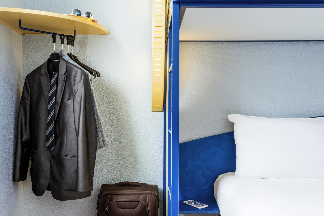 Ibis Budget Безон Екстер'єр фото