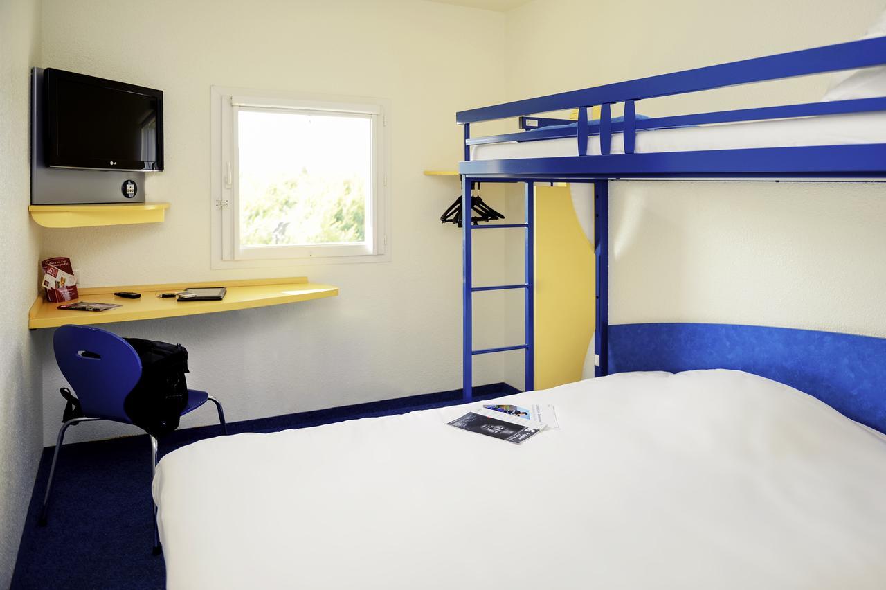 Ibis Budget Безон Екстер'єр фото