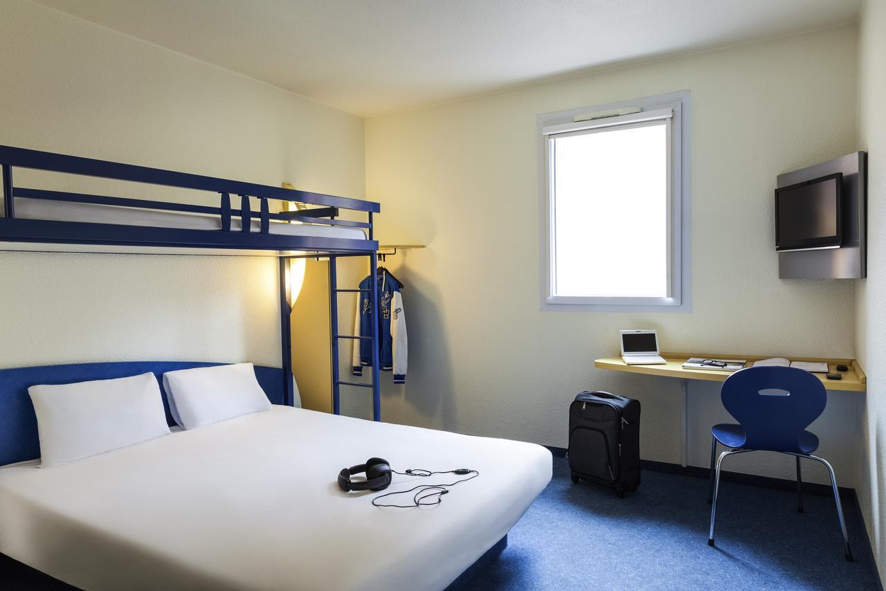 Ibis Budget Безон Екстер'єр фото